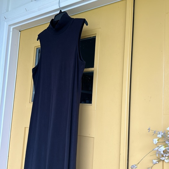 Black Lands End dress - Picture 3 of 6